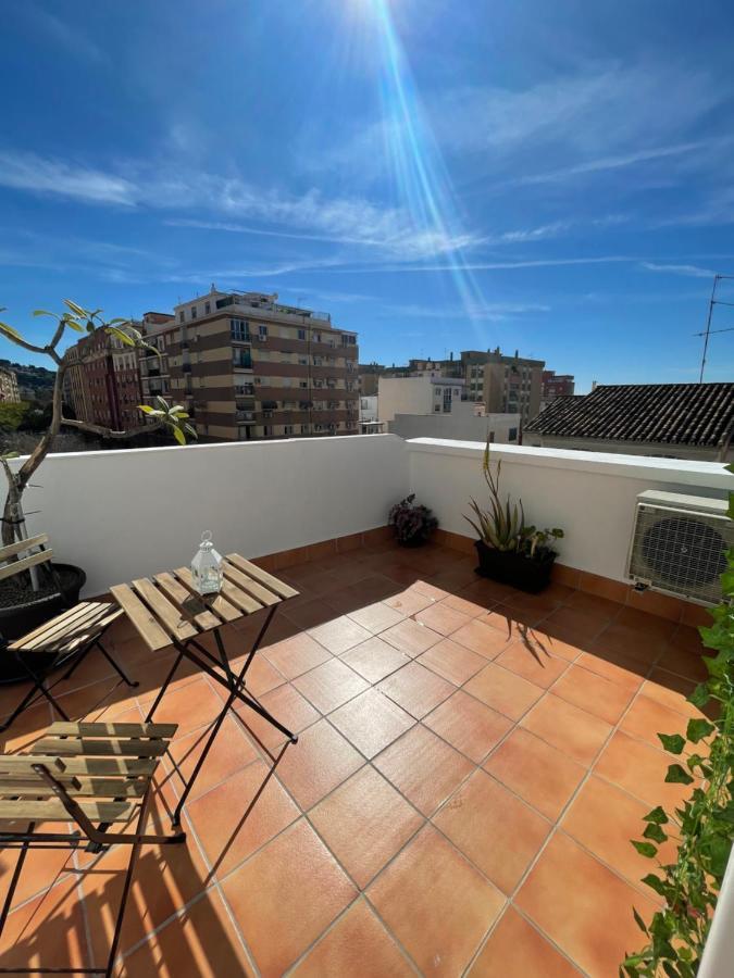 Apartamento Plumaria Малага Экстерьер фото